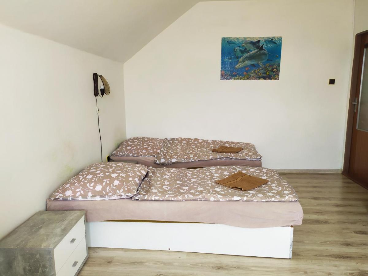 Penzion Renata Třeboň Exteriör bild